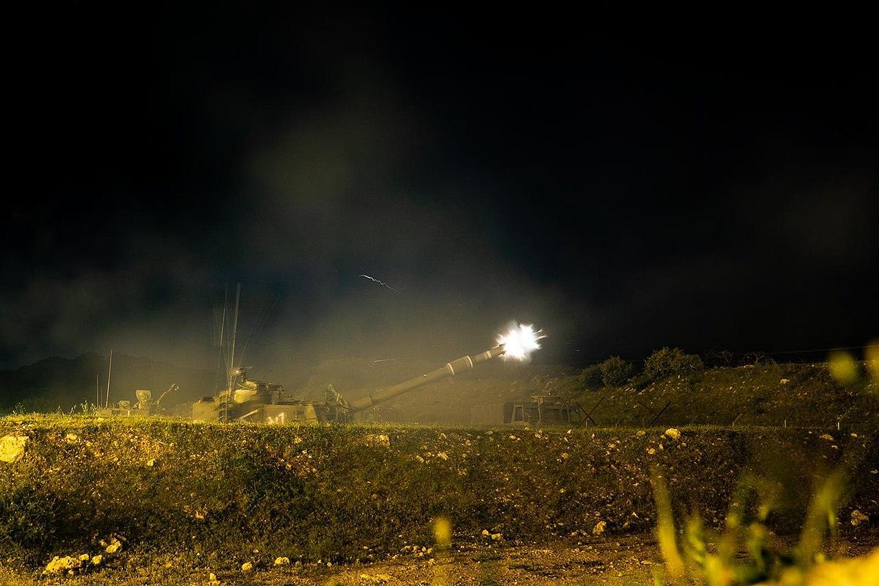 Israeli artillery responds to Lebanon Rocket Launch, Apr 2022